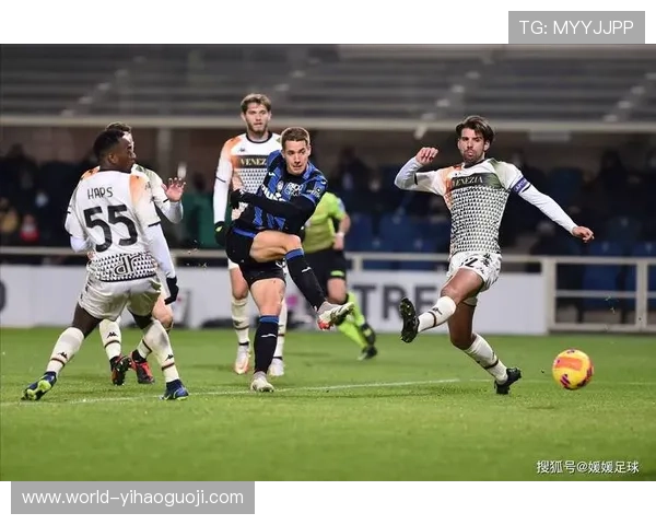 弗罗西诺内足球俱乐部宣布新赛季阵容调整 加强防守和进攻策略